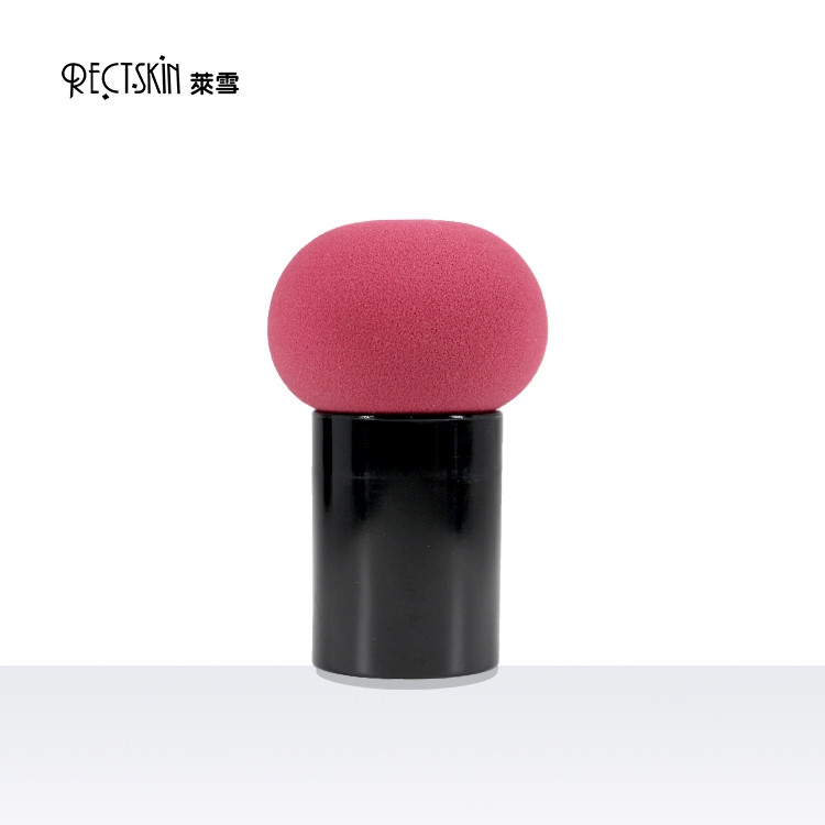 Puff with mushroom head